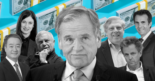 Graph showing the massive pay gap between Omnicom CEO John Wren and other ad industry CEOs in 2025.